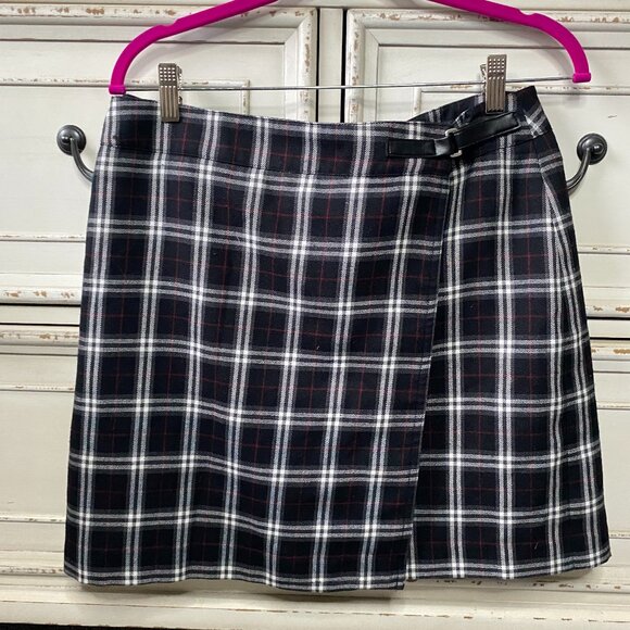 Reitmans plaid mini wrap skirt (size 12, Large) - Picture 1 of 12